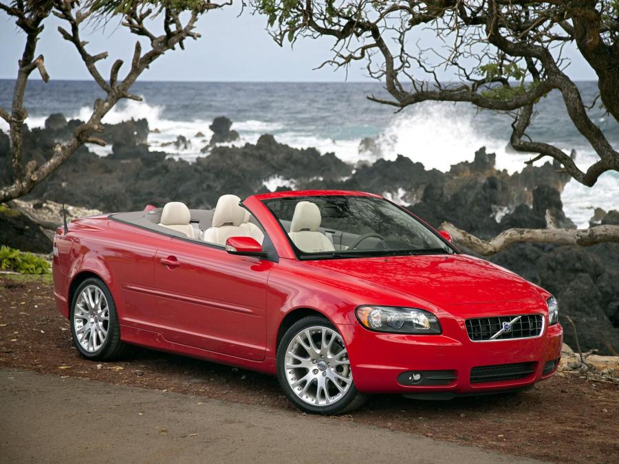  Volvo C70 T5 2005 года  (US) (фото 28 из 30)